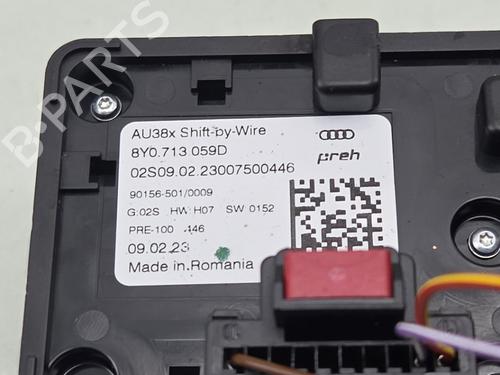 Gear lever AUDI A3 Sportback (8YA, 8YF) S3 TFSI quattro | BP31922220M90