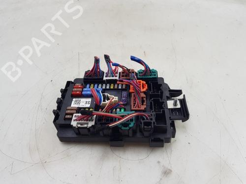 Used Fuse box Fuse box TESLA MODEL S (5YJS) 75D AWD (525 hp) 34056904 34056904