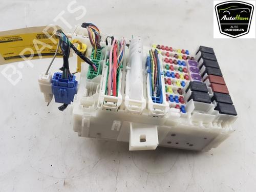 Used Fuse box Fuse box HONDA INSIGHT (ZE_) 1.3 IMA (ZE28, ZE2) (88 hp) 21216290 21216290
