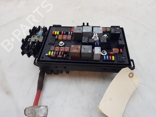 Fuse box OPEL ZAFIRA TOURER C (P12) 1.4 (75) | BP28602829E1