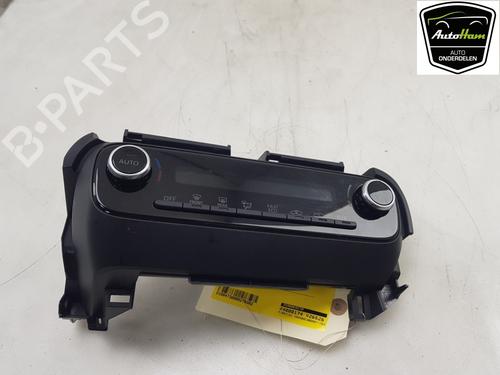 Used Climate control TOYOTA YARIS (_P21_, _PA1_, _PH1_) 1.5 Hybrid (MXPH10, MXPH11) (116 hp) 18167201