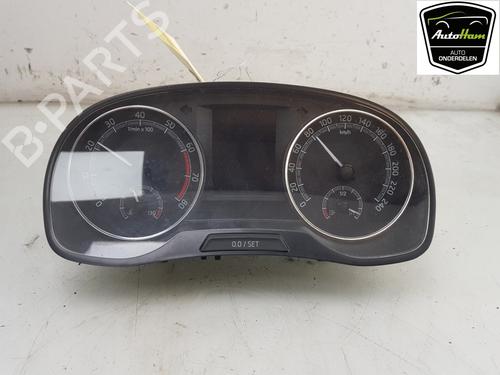 Instrument cluster SKODA FABIA III Estate (NJ5) 1.0 TSI (95 hp) 18111691