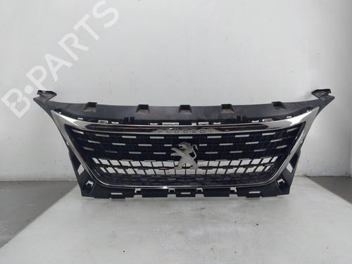 Grill PEUGEOT 5008 II (MC_, MJ_, MR_, M4_) 1.2 THP (MRHNYH, MRHNYW, MRHNSJ, MRHNSU, MRHNSM) (131 hp) 30466337