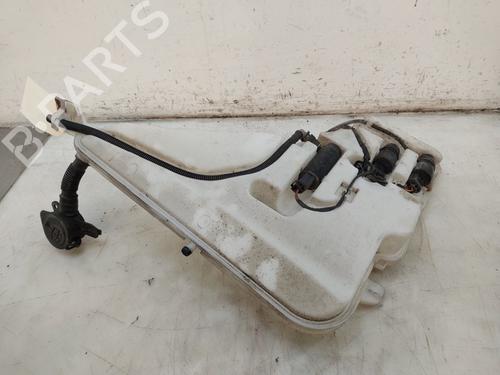 Used Windscreen washer tank Windscreen washer tank BMW 3 Touring (F31) 320 i xDrive (184 hp) 33430097 33430097
