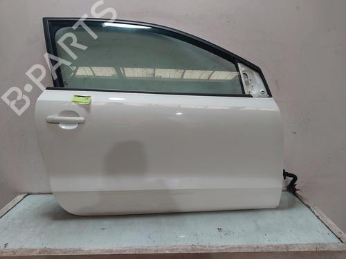 Puerta delantera derecha VW POLO V (6R1, 6C1) 1.2 TDI (75 hp) 30719629