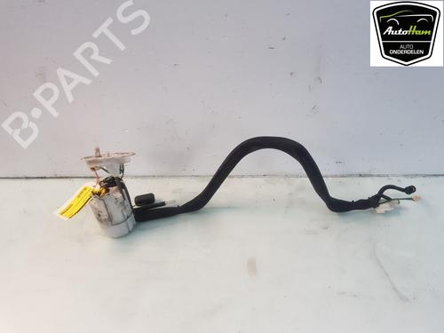 Used Fuel pump BMW 5 Touring (E61) 525 i (192 hp) 15204698