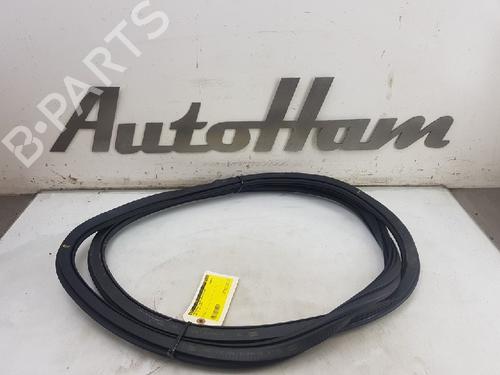 Used Rubber door seal AUDI A3 Sportback (8VA, 8VF) 1.4 TFSI e-tron (204 hp) 13144904