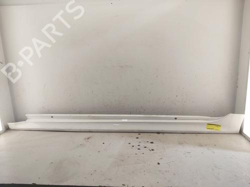 Used Left sideskirt Left sideskirt TOYOTA YARIS (_P21_, _PA1_, _PH1_) 1.5 Hybrid (MXPH10, MXPH11) (116 hp) 39948762 39948762