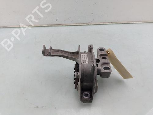 Used Engine mount VW GOLF VIII (CD1, DA1) 1.5 TSI (131 hp) 31923237