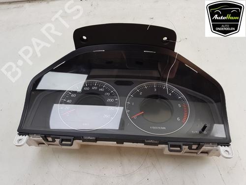 Instrument cluster VOLVO V70 III (135) 2.4 D | BP13750927C47 