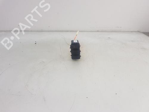 Used Switch Switch VW UP! (121, 122, BL1, BL2, BL3, 123) 1.0 (60 hp) 35947369 35947369
