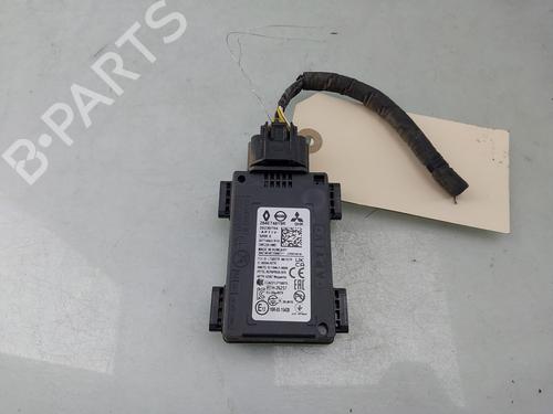 Elektronisk modul RENAULT ARKANA I (LCM_, LDN_) 1.6 E-TECH 145 (LDMU) (143 hp) 32229141