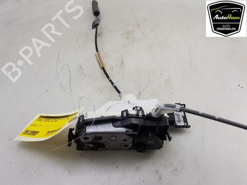 Højre bagtil lås CITROËN C4 CACTUS 1.2 VTi 82 (82 hp) 13661551