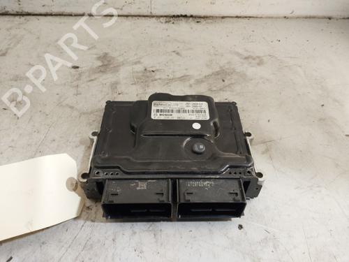 Used Engine control unit (ECU) Engine control unit (ECU) FORD FOCUS IV Turnier (HP) 1.0 EcoBoost (101 hp) 40504060 40504060
