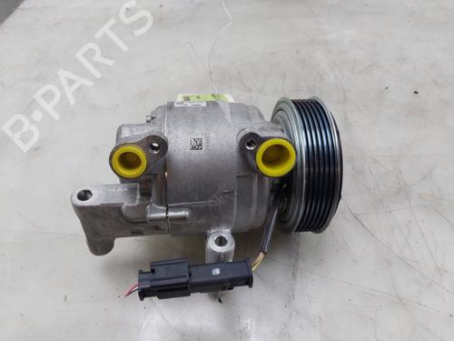 Used AC compressor AC compressor TOYOTA AYGO X (_B7_) 1.0 VVT-i (KGB70) (72 hp) 33617676 33617676