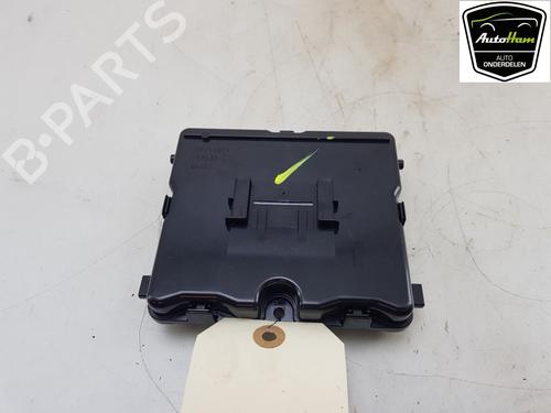 Used Electronic module RENAULT TWINGO III (BCM_, BCA_) Z.E: (BCA1) (82 hp) 22635102