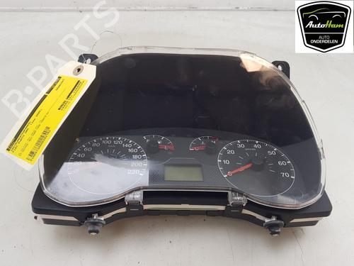 Used Instrument cluster FIAT GRANDE PUNTO (199_) 1.4 (199AXB11, 199AXB1A, 199BXB1A, 199AXL1A) (77 hp) 19409733