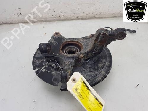Used Right front steering knuckle RENAULT CLIO V (B7_) 1.6 E-TECH 145 (B7MU) (143 hp) 17646536