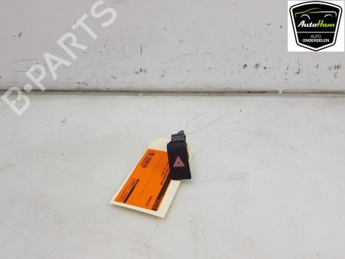 Used Warning switch Warning switch TOYOTA VERSO (_R2_) 1.8 (ZGR21_, ZGR21R) (147 hp) 13104536 13104536