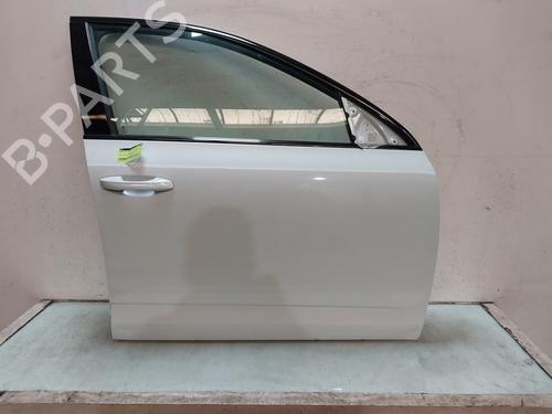 Porta anteriore destra SKODA OCTAVIA III Combi (5E5, 5E6) 1.0 TSI (115 hp) 30587480