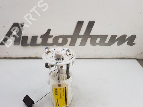 Used Fuel pump DACIA DOKKER MPV (KE_) 1.5 dCi / Blue dCi 75 (KEAJ, KEAH, KEJW) (75 hp) 12019611