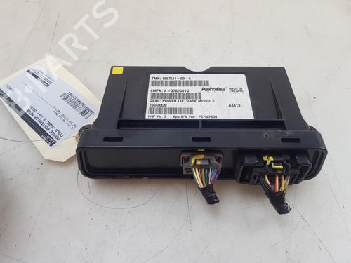elektronisk-modul-tesla-model-s-5yjs-2012-27611078 main image