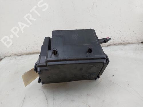 Fuse box RENAULT TRAFIC III Van (FG_) 2.0 dCi 120 (FGMN) | BP32115053E1 - Image 3
