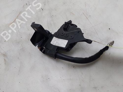 Fuse box VOLVO XC60 II (246) T8 Hybrid AWD | BP30121751E1