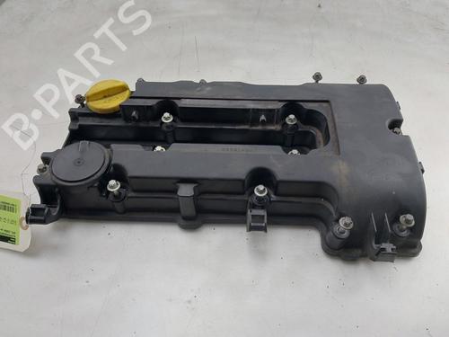 Used Valve cover OPEL CORSA E (X15) 1.4 LPG (08, 68) (90 hp) 30275617