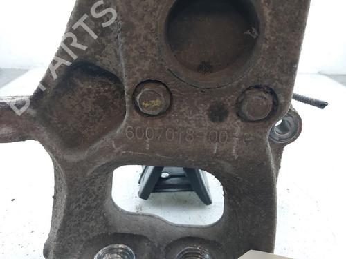 Right front steering knuckle TESLA MODEL S (5YJS) 85 | BP28096272M26