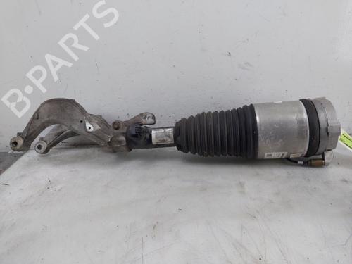 Used Left front shock absorber Left front shock absorber VOLVO XC60 II (246) T8 Hybrid AWD (390 hp) 30102935 30102935