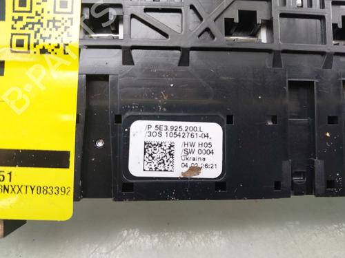 Warning switch SKODA OCTAVIA IV Combi (NX5, PV5) 1.5 TSI e-TEC | BP39562289I22 - Image 4