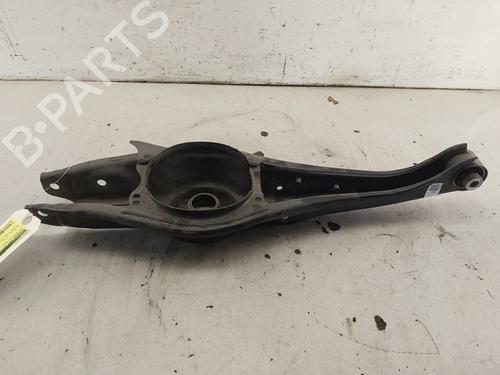 Used Right rear suspension arm Right rear suspension arm 39562151 39562151