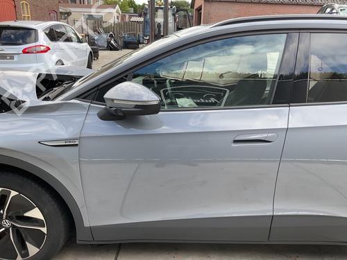 Used Left front door Left front door 39238038 39238038