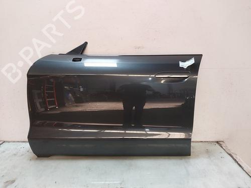 left-front-door-porsche-taycan-y1a-2019-29274574 main image