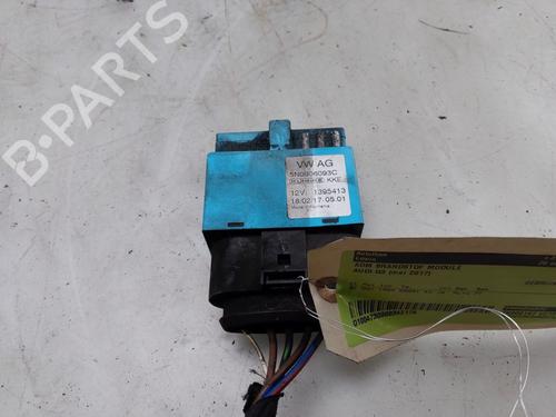 Bensin Pumpkontrollenhet AUDI Q3 (8UB, 8UG) 2.0 TFSI quattro (180 hp) 30743418