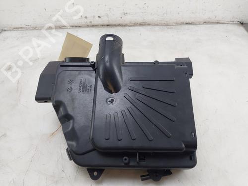 Used Air filter box VOLVO XC60 II (246) T8 Hybrid AWD (390 hp) 30121770
