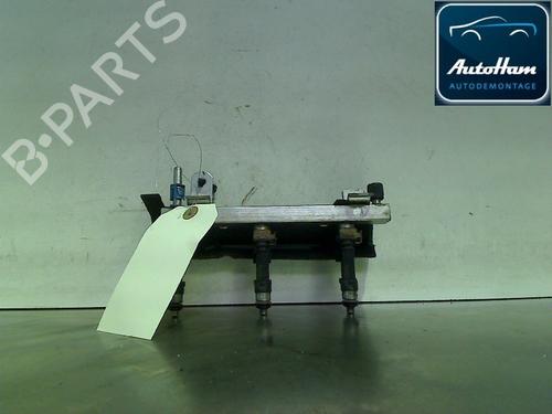 Used Injector Injector OPEL CORSA D (S07) 1.0 (L08, L68) (60 hp) 12014858 12014858