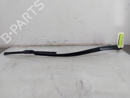 Used Front windshield wiper arm Front windshield wiper arm KIA CEED (CD) 1.5 T-GDI (140 hp) 30610802 30610802