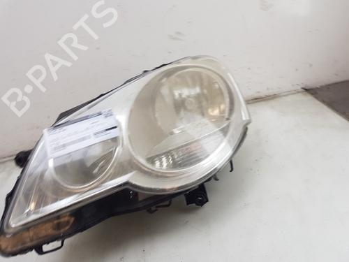 Used Left headlight VW POLO IV (9N_, 9A_) 1.2 12V (64 hp) 28602735