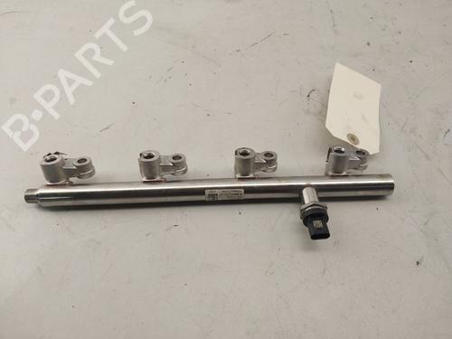 Used Injection rail Injection rail 38435067 38435067