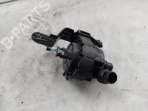 Used Auxiliary water pump Auxiliary water pump OPEL CORSA F (P2JO) 1.2 MHEV (101 hp) 36489325 36489325