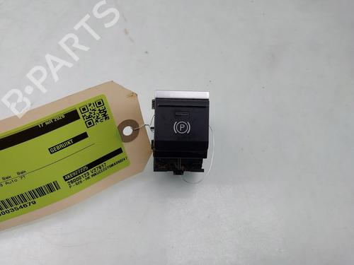 Interruttore Interruttore AUDI A3 Sportback (8YA, 8YF) 30 TFSI Mild Hybrid (110 hp) 33617598 33617598