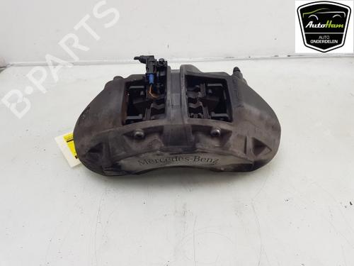 right-front-brake-caliper-mercedes-benz-c-class-w206-c-300-206046-20d1810800-a2064218000-2021-18571350 main image