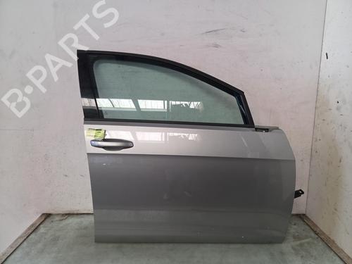 Used Right front door Right front door 38262432 38262432