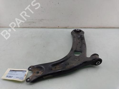 Used Right front suspension arm SKODA KAROQ (NU7, ND7) 1.0 TSI (116 hp) 28126268