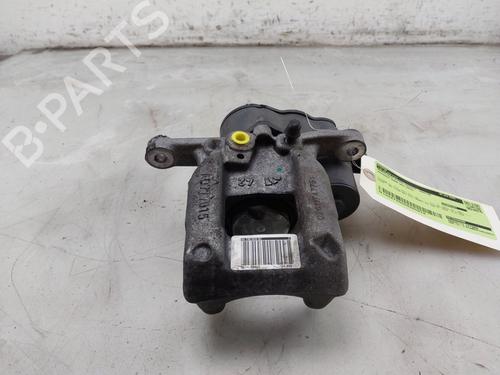 Used Right rear brake caliper Right rear brake caliper PEUGEOT 5008 II (MC_, MJ_, MR_, M4_) 1.2 Hybrid 136 (MRHPYC) (136 hp) 34695969 34695969