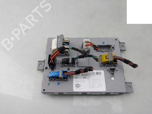 Used Comfort control module Comfort control module MERCEDES-BENZ C-CLASS (W205) C 180 (205.040, 205.140) (156 hp) 36489301 36489301