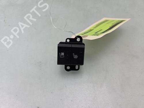 Used Switch Switch RAM 1500 Crew Cab Pickup (DT) 5.7 (401 hp) 31922701 31922701