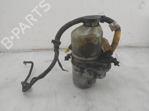 Used Steering pump OPEL MERIVA B MPV (S10) 1.4 (75) (120 hp) 28197698